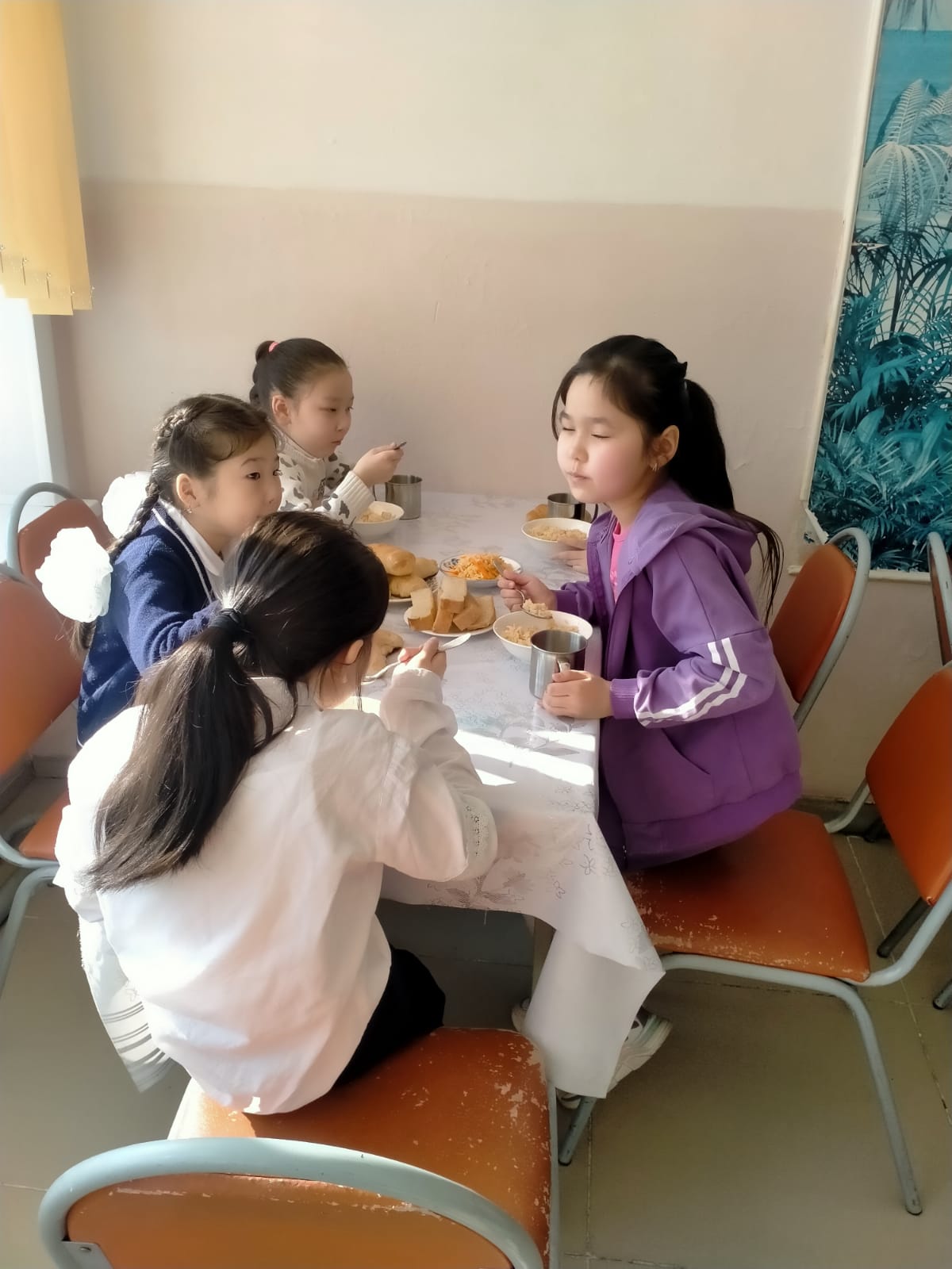 2-ші аптаның сәрсенбі күнгі 2-ші кезектегі ыстық тамақтану мәзірі